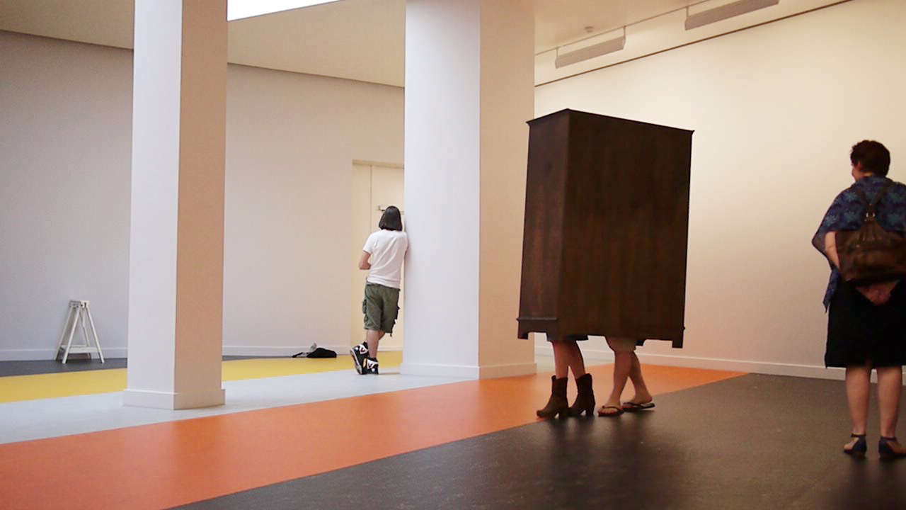 Christine Clinckx - Walking Confession Box 2011 - Foto 2